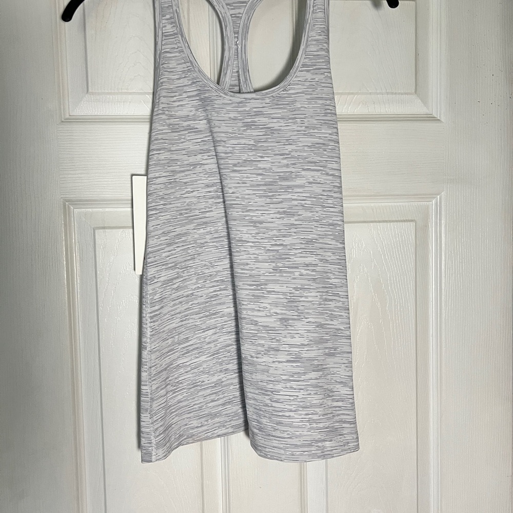 Lululemon Razorback ll Tank Top - Picture 3 of 6
